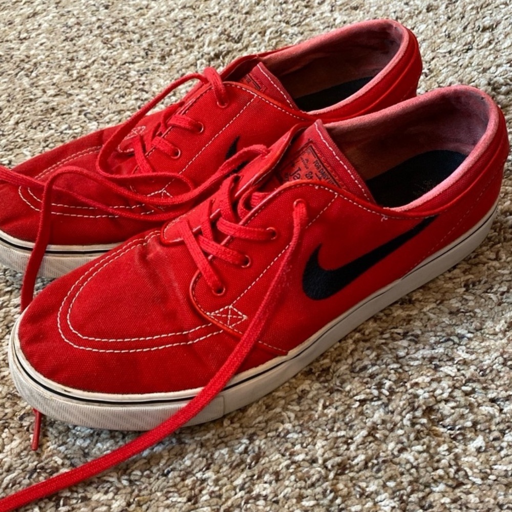 Nike SB Stefan Janoski Red/White Canvas Sneakers with Black Swoosh